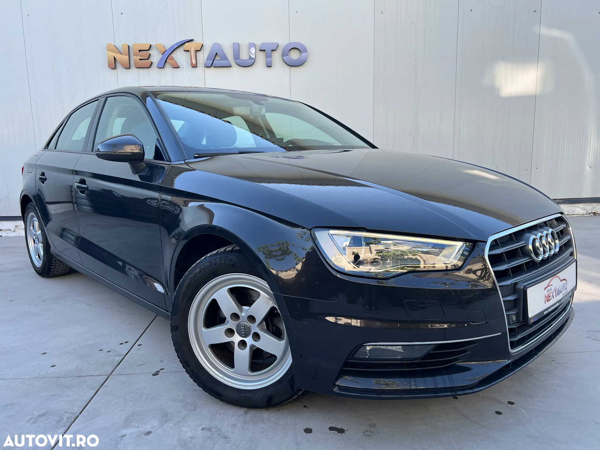 Audi A3 Sportback 1.6 TDI clean Stronic Ambiente - 3