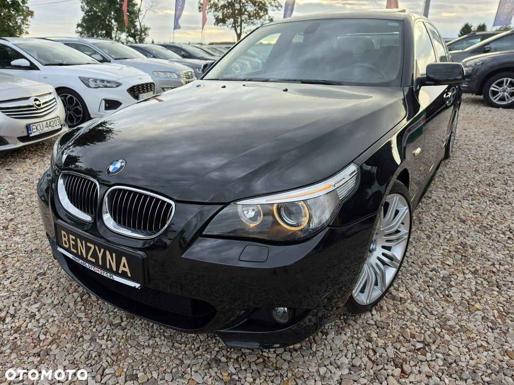 BMW Seria 5 550i - 14