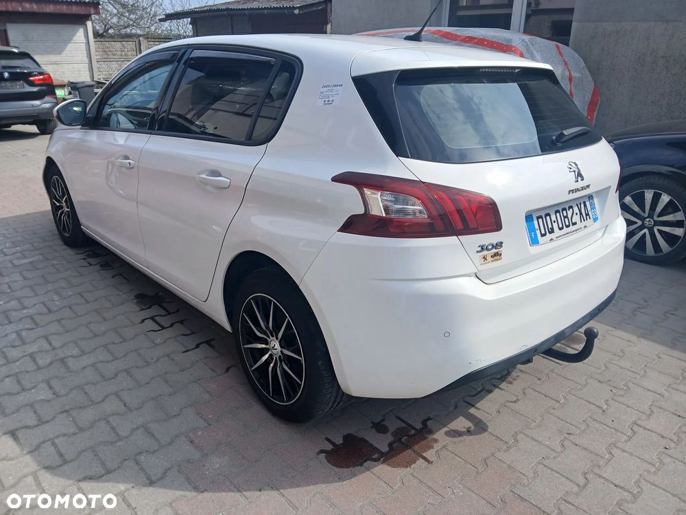 Peugeot 308 1.6 HDi Premium - 5