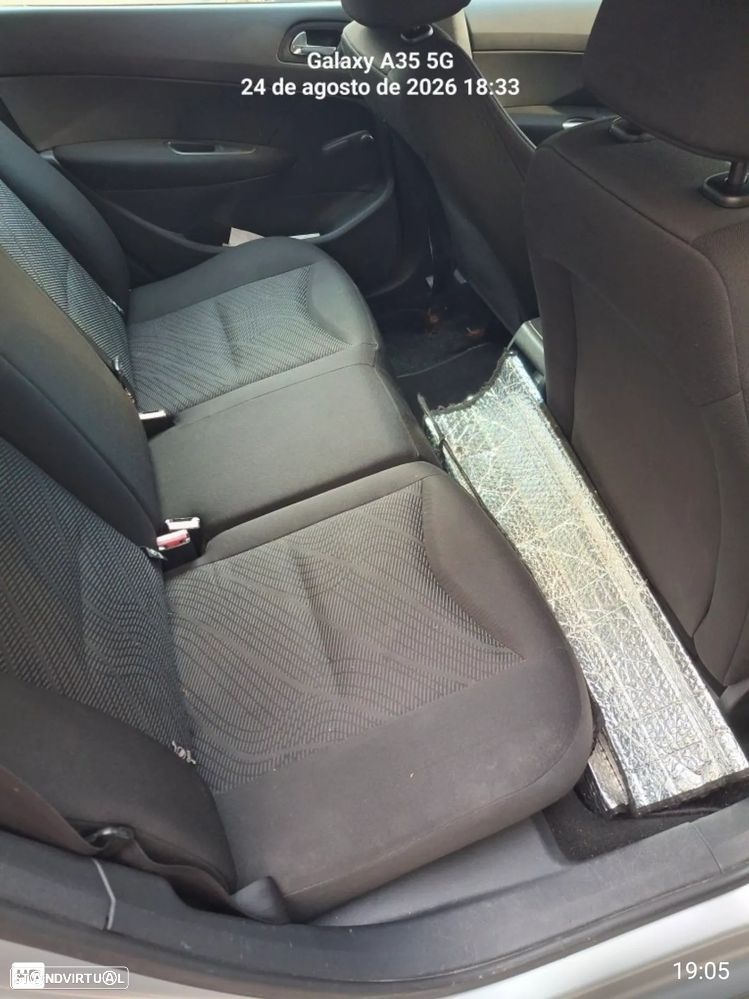 Peugeot 308 SW e-HDi FAP 110 Stop&Start Family - 4