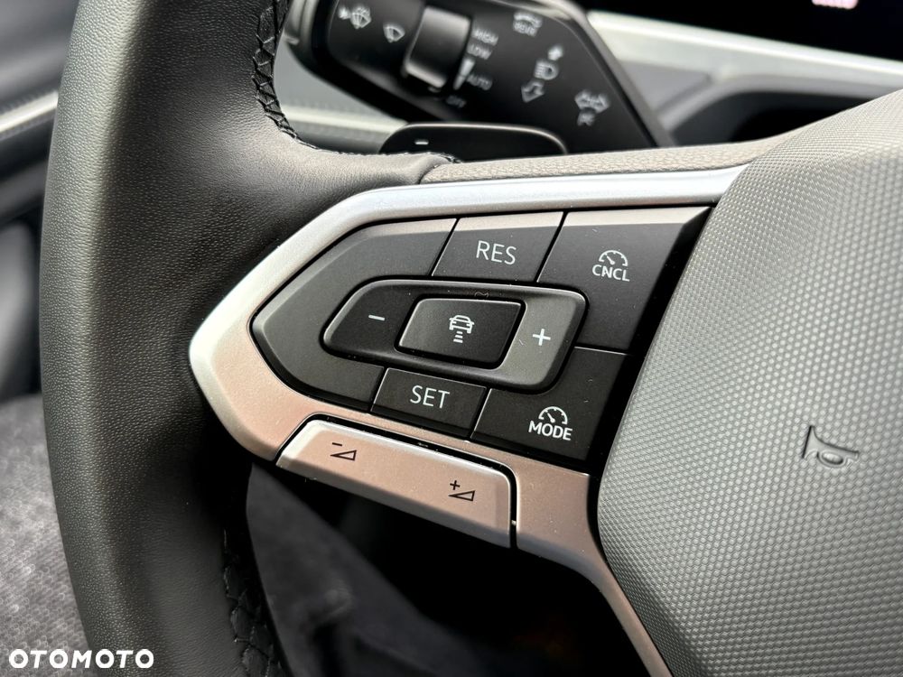 Volkswagen Passat Variant 1.5 TSI eHybrid PHEV 150kW Business Plus DSG - 29