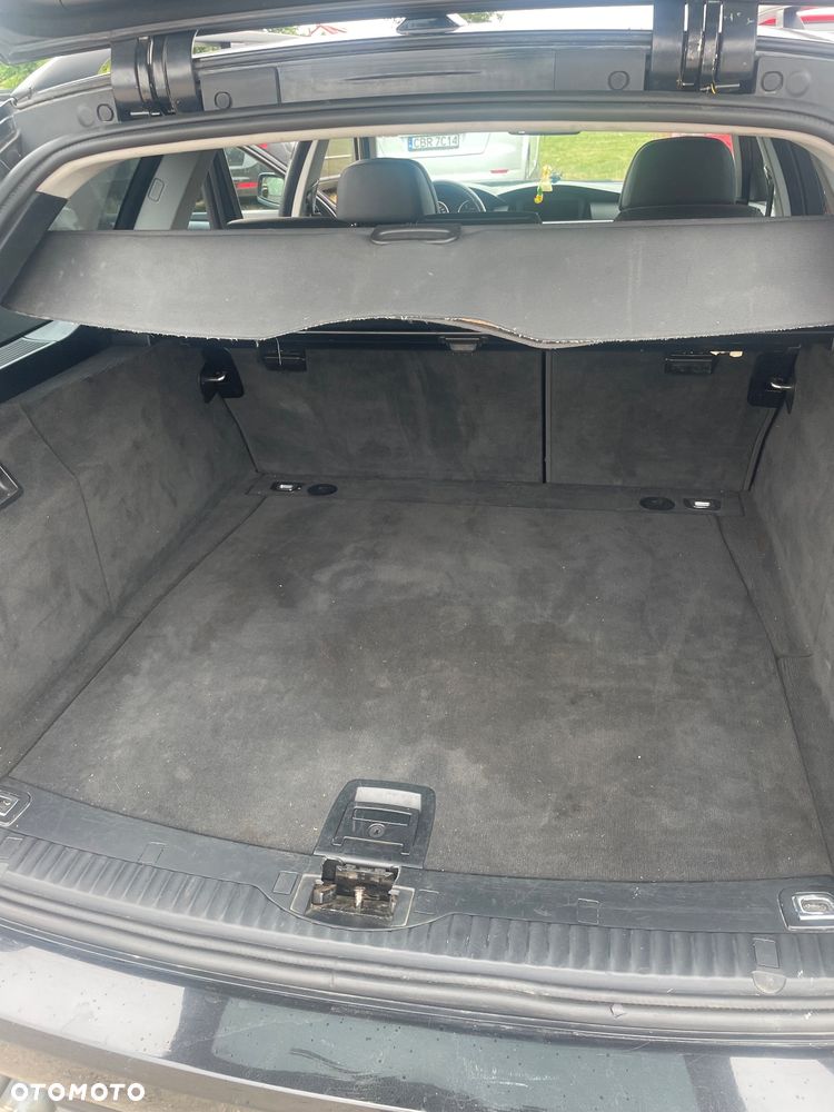 BMW Seria 5 530d Touring - 14
