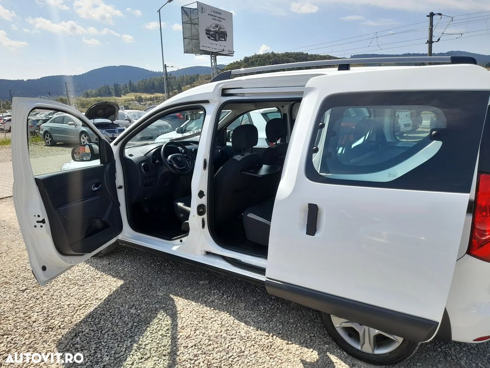 Dacia Dokker Blue dCi 95 Stepway Celebration - 6