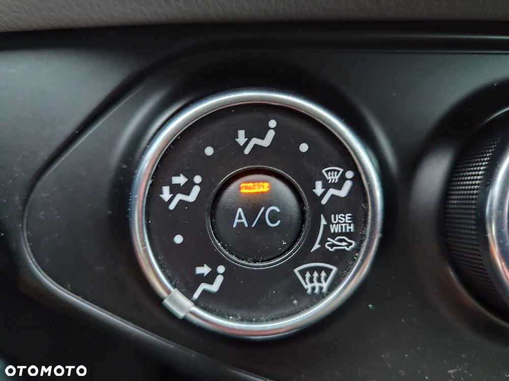 Toyota Yaris 1.0 Life - 22