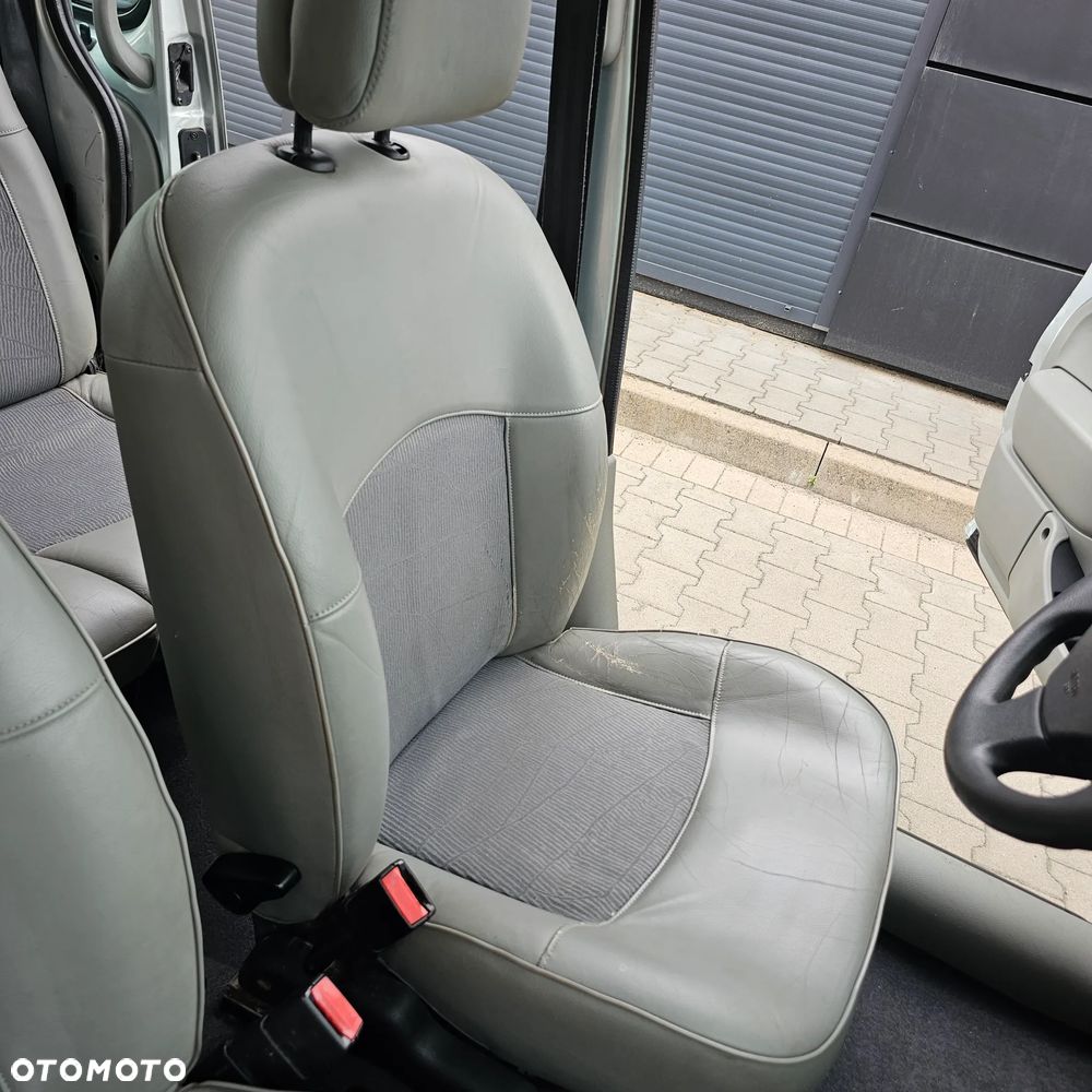 Renault Kangoo 1.2 16V Campus - 16