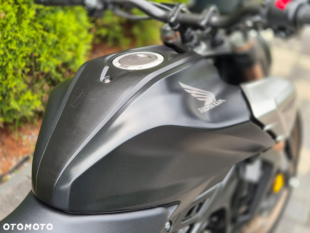 Honda CB - 13