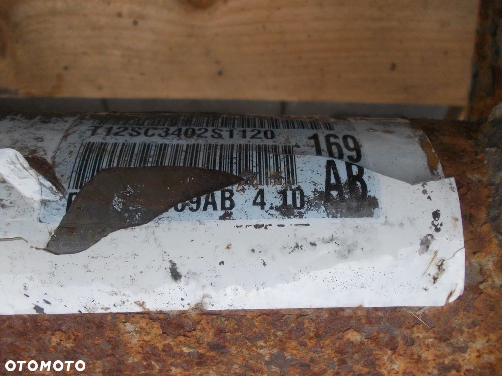 Most tył Jeep Cherokee KJ  4,10 - 7