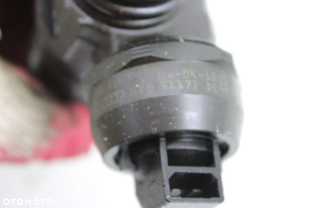 Silnik 1.4 tdi AMF Pompwtryskiwacz Wtrysk BOSCH - 10