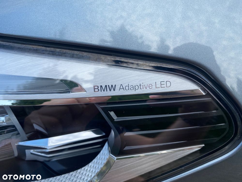 BMW Seria 5 530e iPerformance GPF - 18