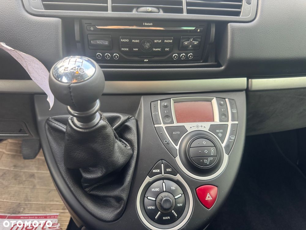 Citroën C8 2.0 HDi Exclusive - 36