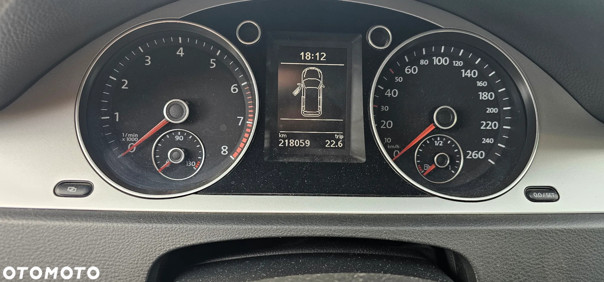 Volkswagen Passat 1.8 TSI Comfortline - 8