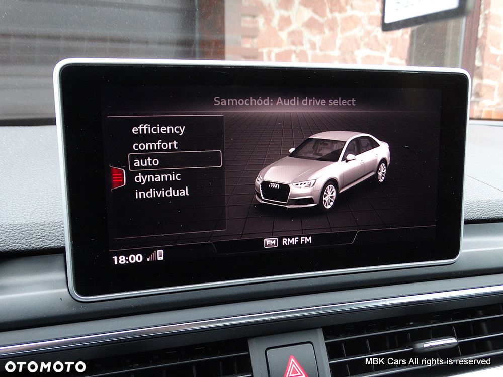 Audi A4 Limousine - 28