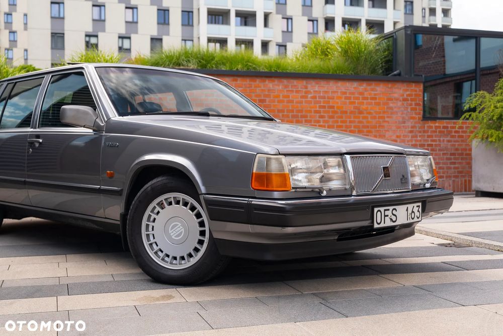 Volvo Seria 700 - 28