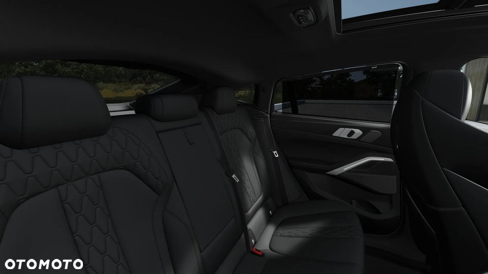 BMW X6 xDrive30d - 14