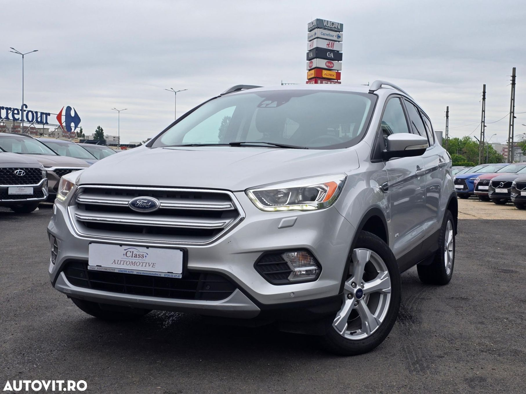 Ford Kuga - 3