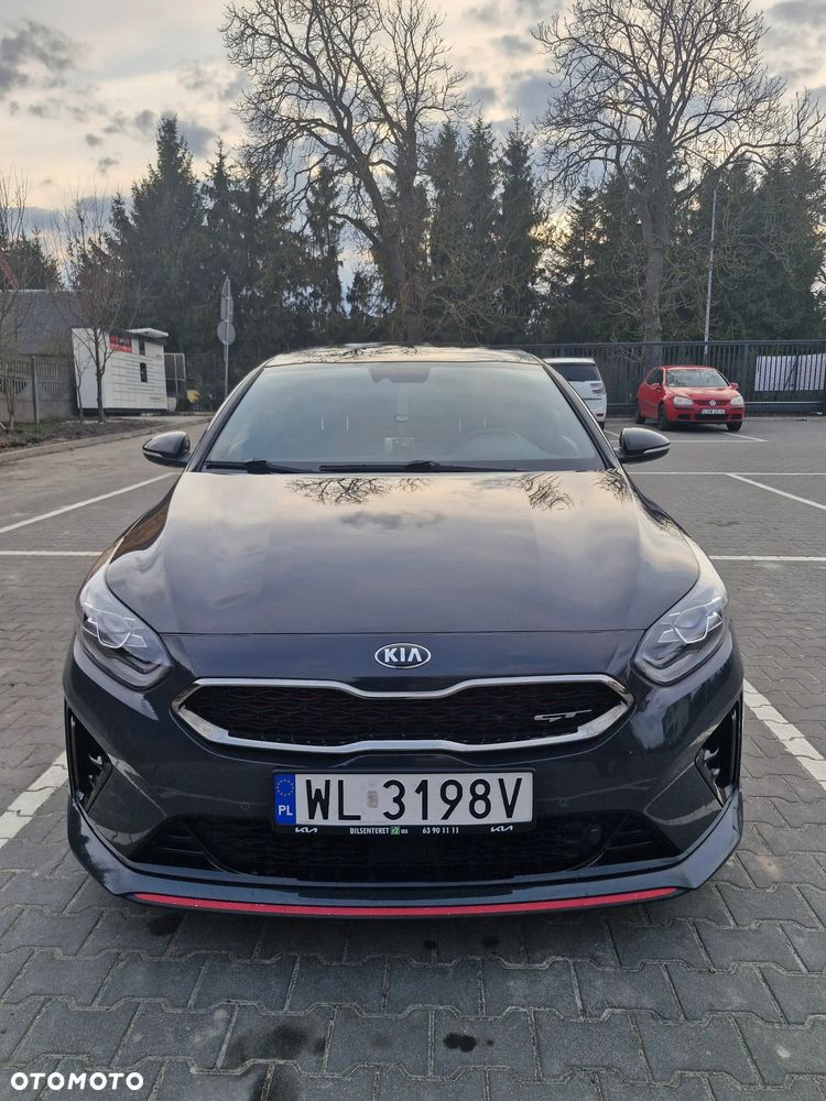 Kia ProCeed - 2