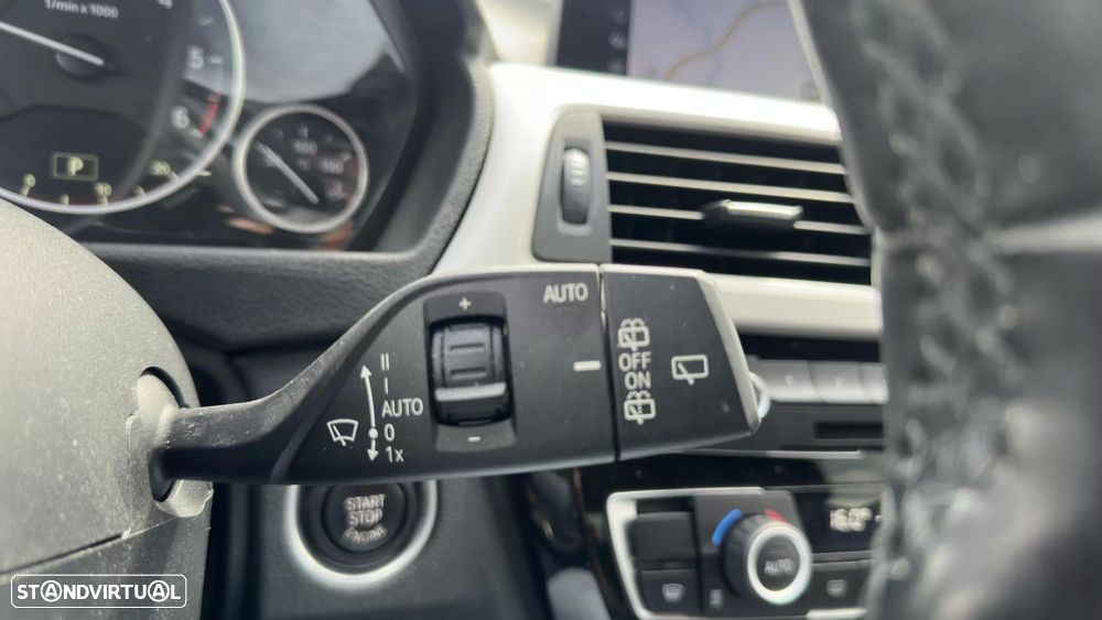BMW 320 d Touring Advantage Auto - 17