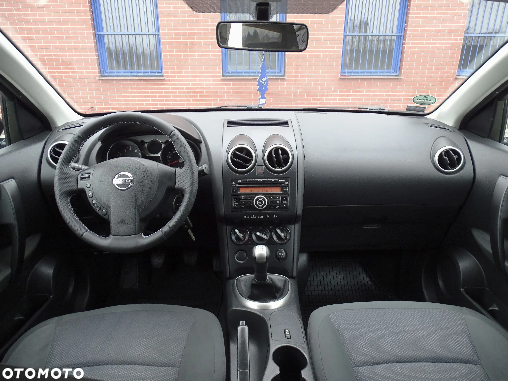 Nissan Qashqai 1.6 Visia - 8