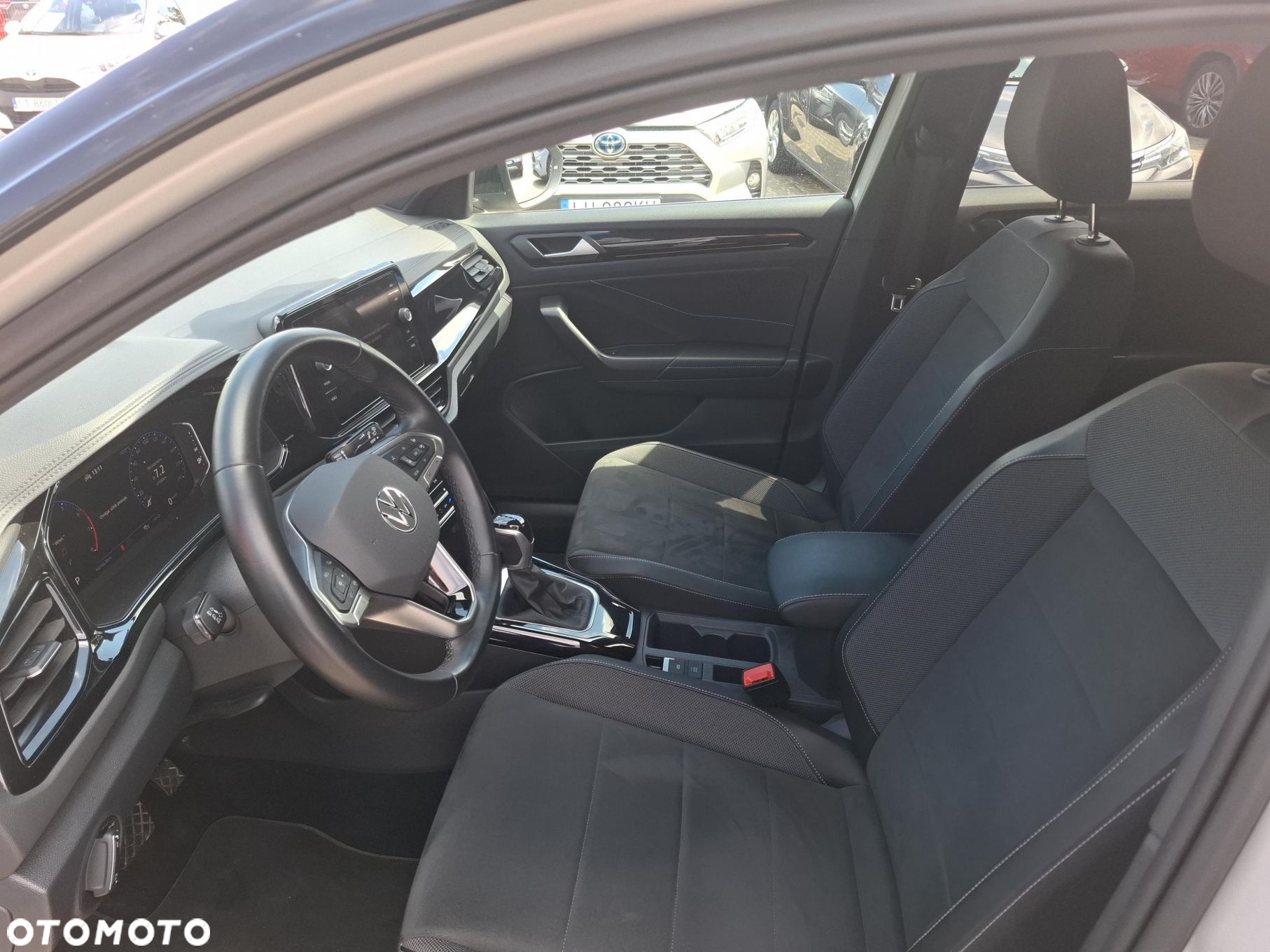 Volkswagen T-Roc 1.5 TSI Style DSG - 9