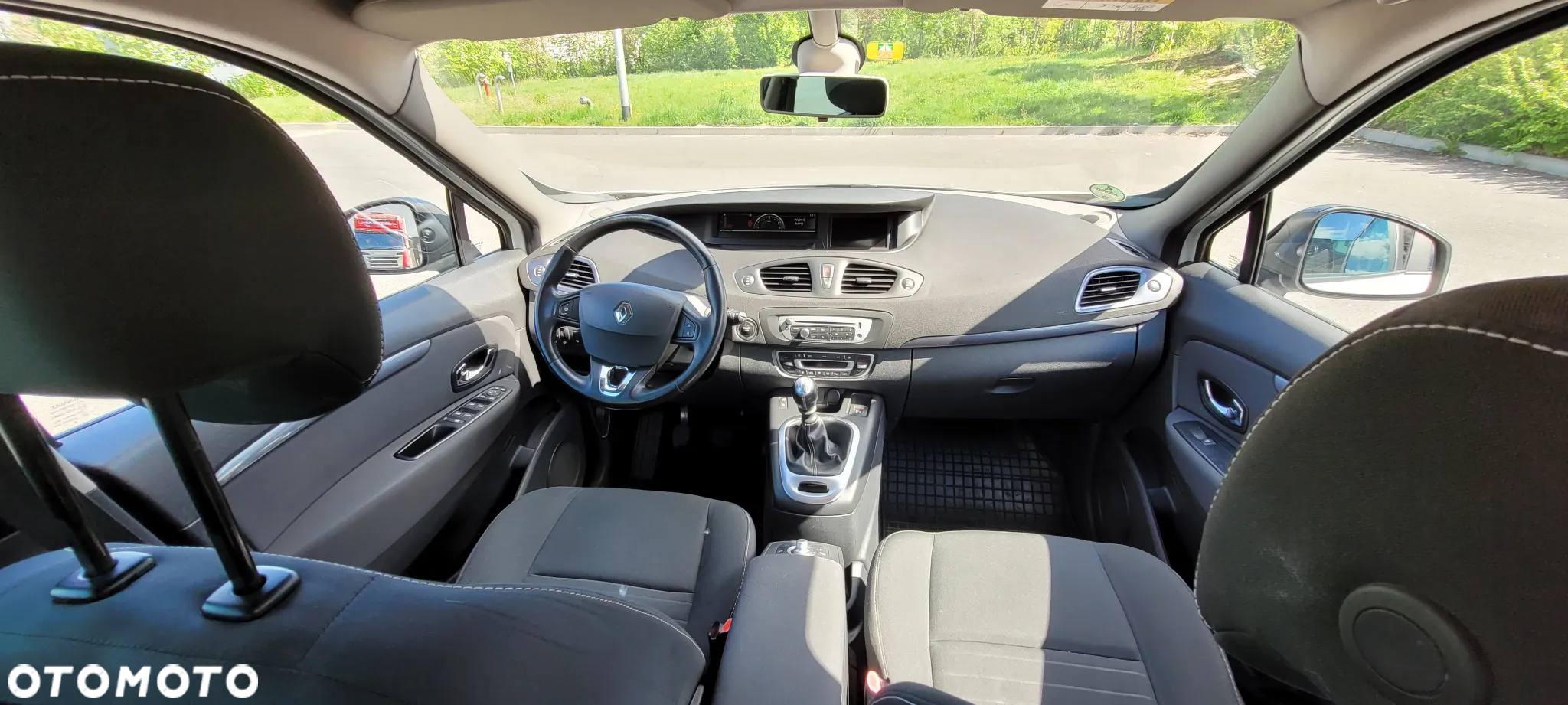 Renault Scenic 1.5 dCi Limited - 17