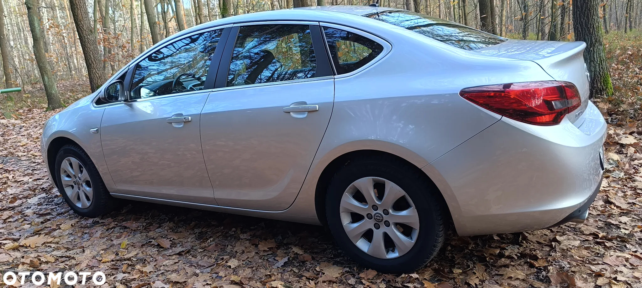 Opel Astra IV 1.4 T Business - 25