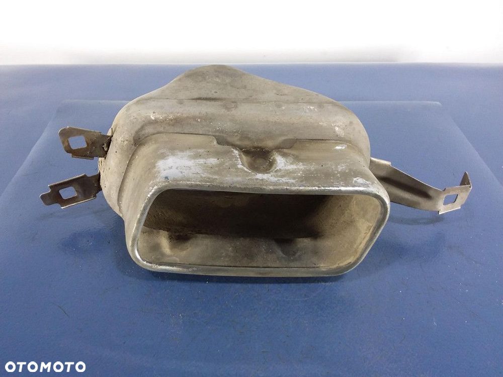 BMW 7 F01 F02 KOŃCÓWKA OSŁONA TŁUMIKA PRAWA 7195302 - 4
