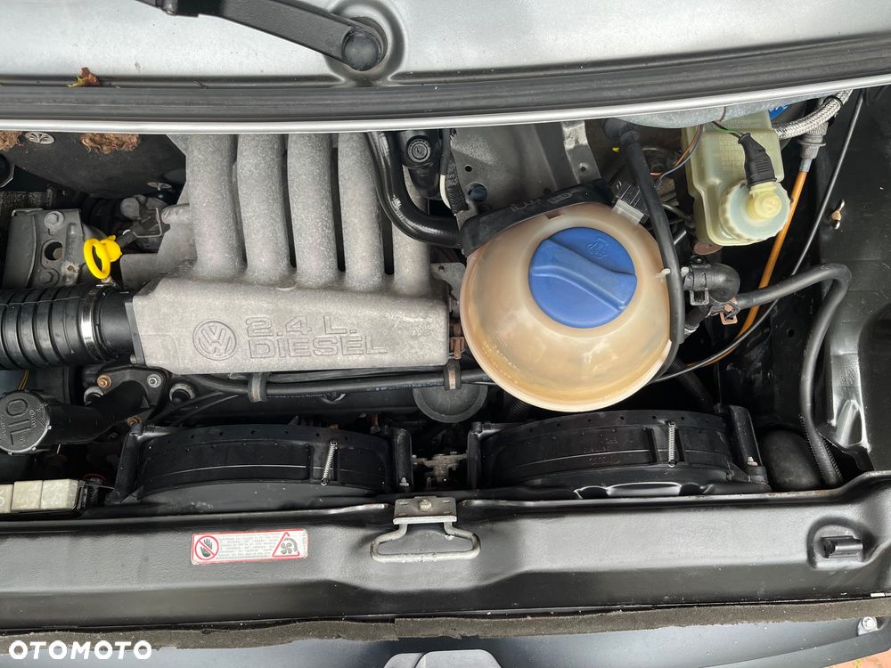 Volkswagen Transporter - 14