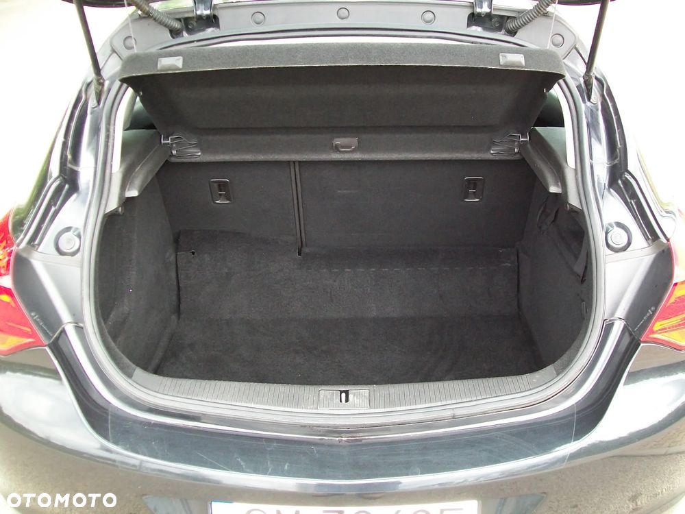 Opel Astra 1.4 Edition - 11