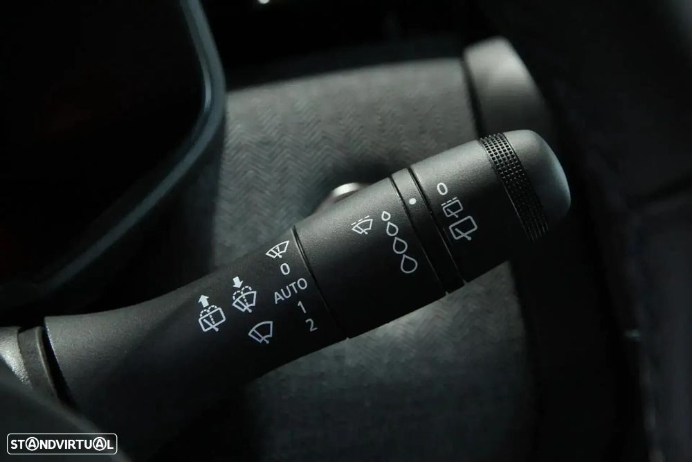 Renault Clio 1.0 TCe Techno Bi-Fuel - 4