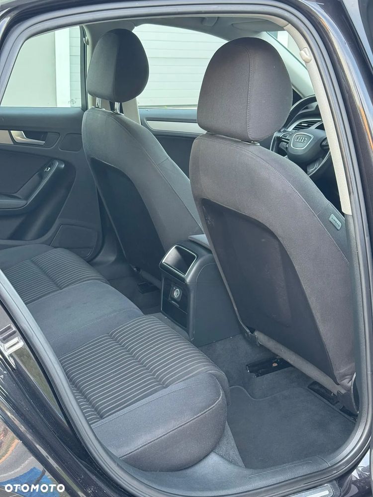 Audi A4 Limousine - 22
