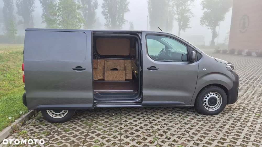 Toyota PROACE - 16