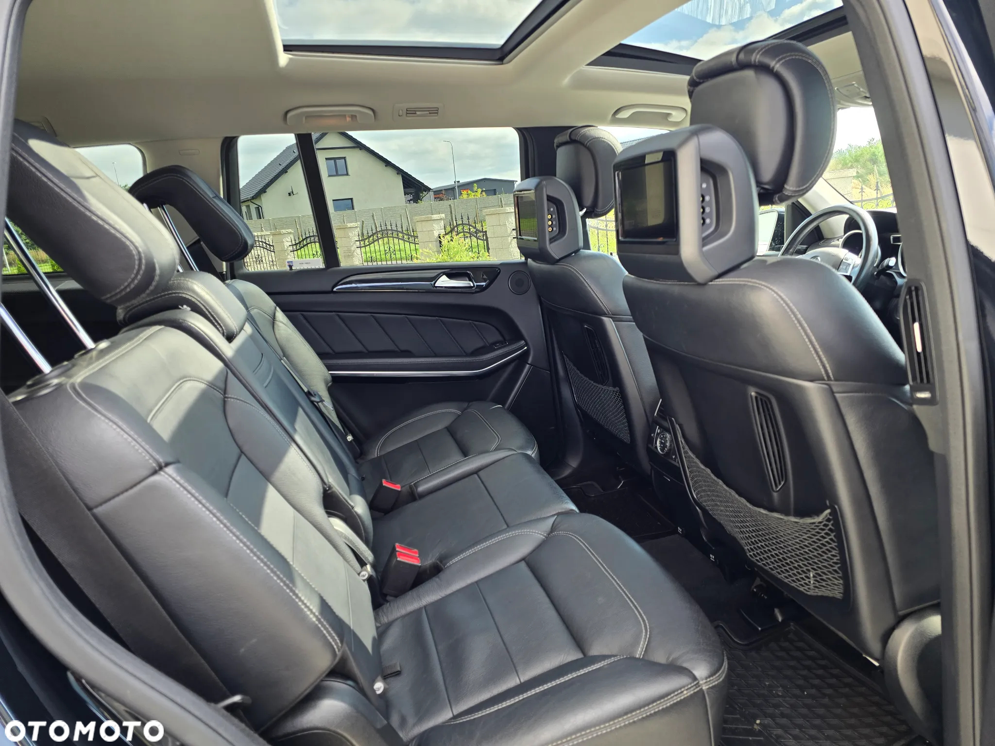 Mercedes-Benz GL 500 4Matic (BlueEFFICIENCY) 7G-TRONIC - 11