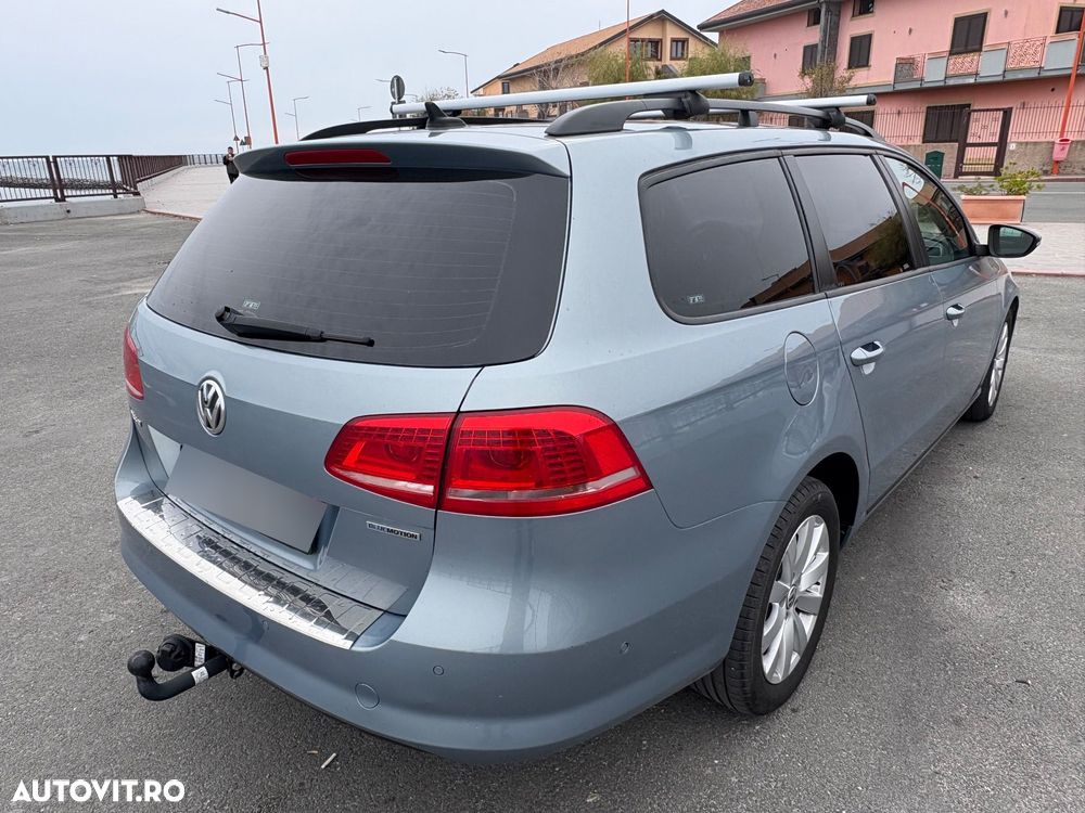 Volkswagen Passat - 5
