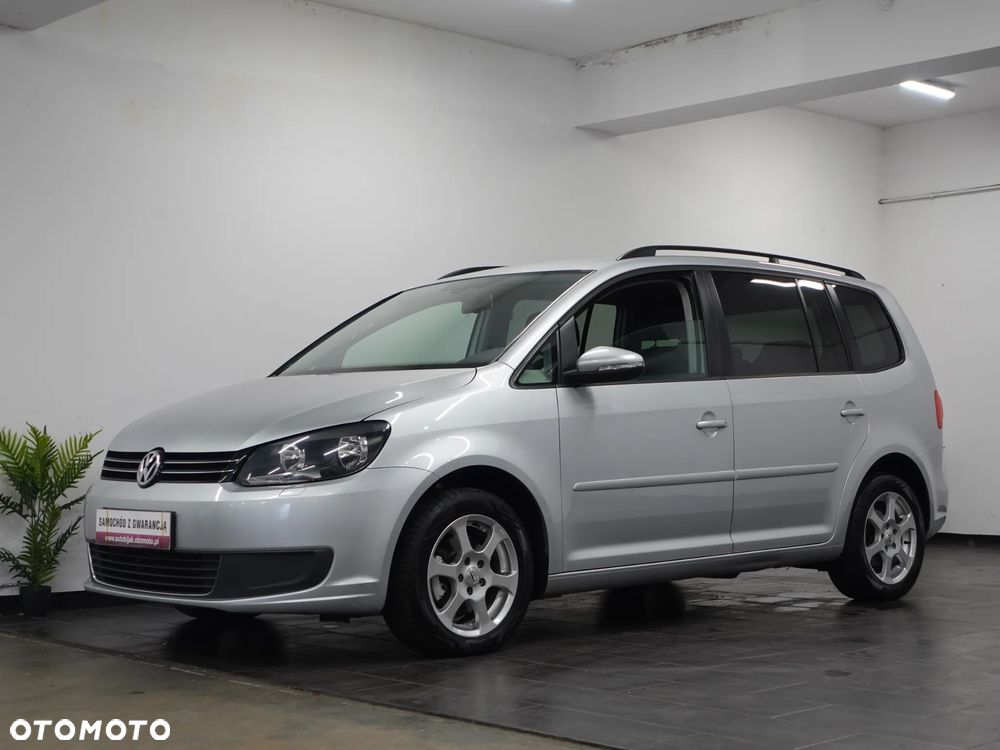 Volkswagen Touran 1.6 TDI DPF BlueMotion Technology DSG Comfortline - 4
