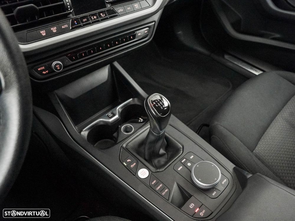 BMW 116 i Advantage - 19