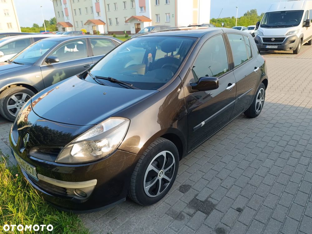 Renault Clio - 3