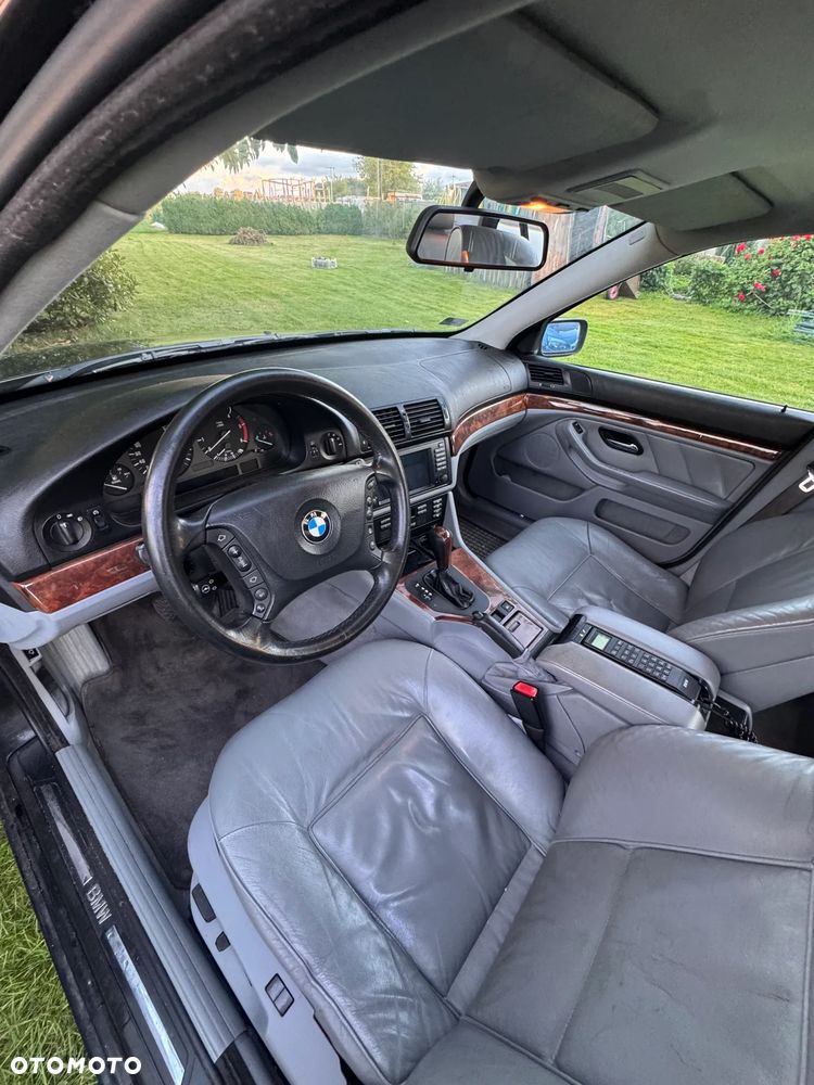 BMW Seria 5 - 14