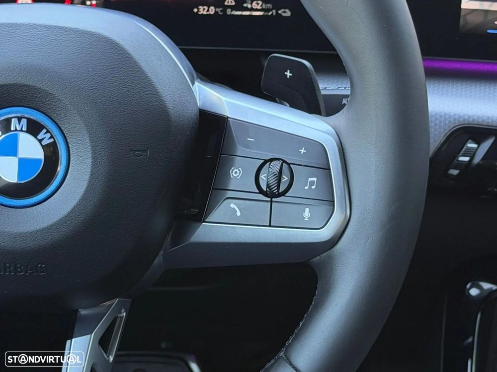 BMW X1 xDrive25e Pack Desportivo M - 30