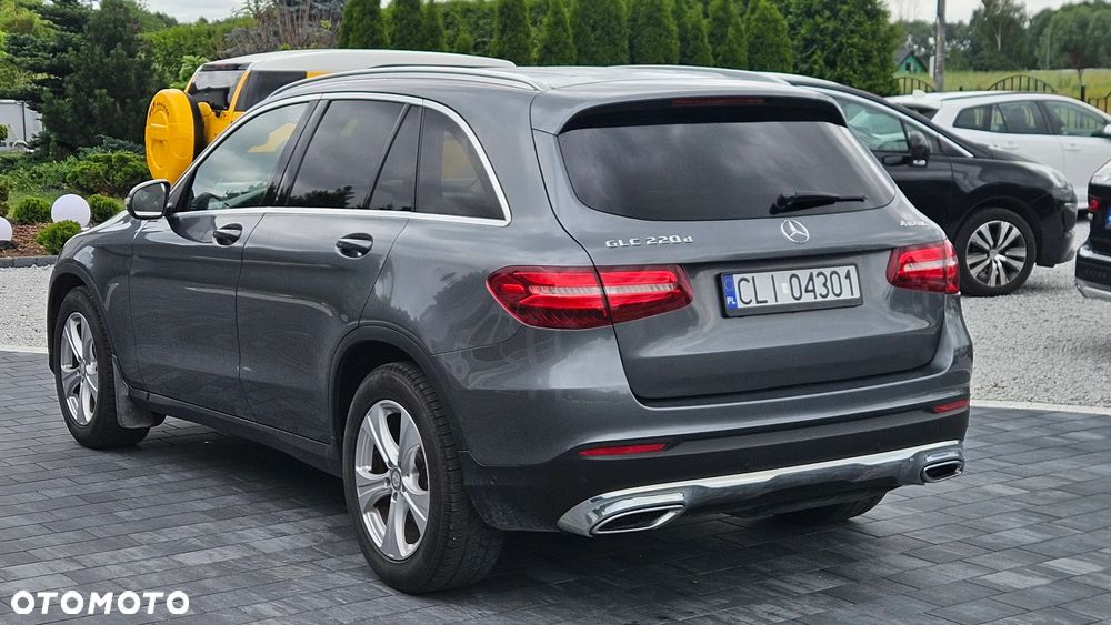 Mercedes-Benz GLC - 8