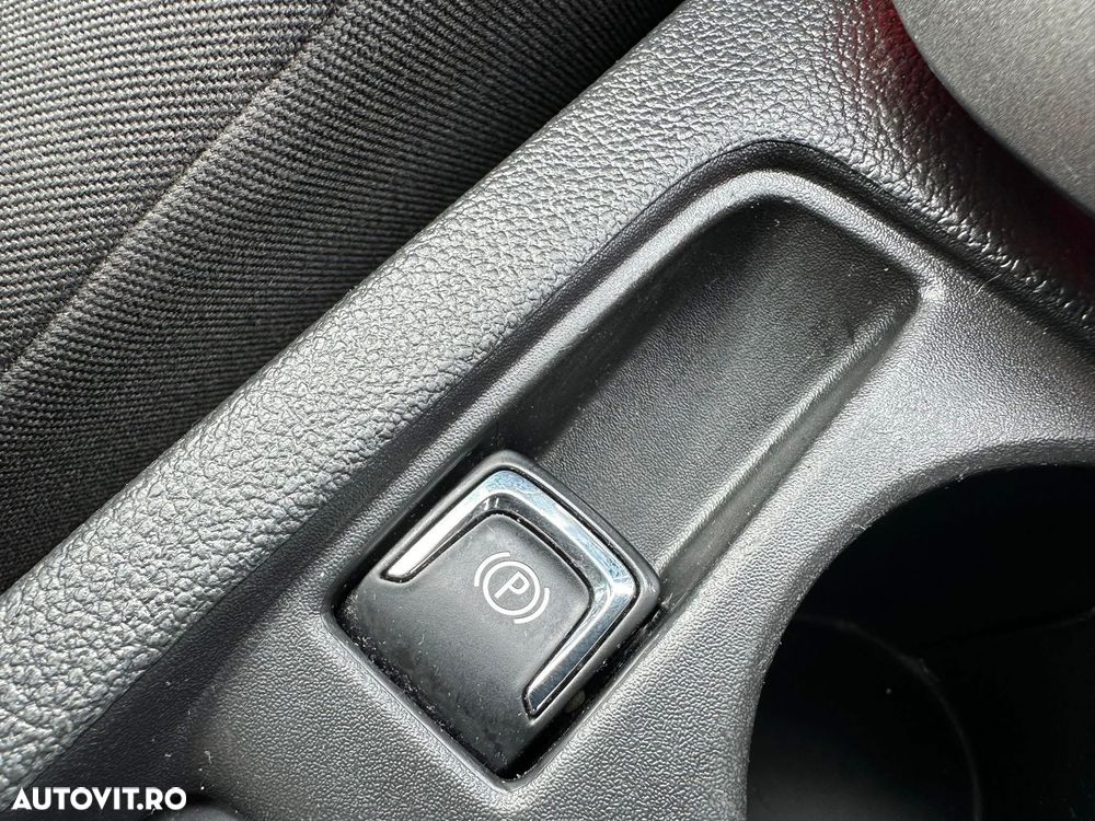 Opel Astra 1.4 Turbo Automatik Edition - 11