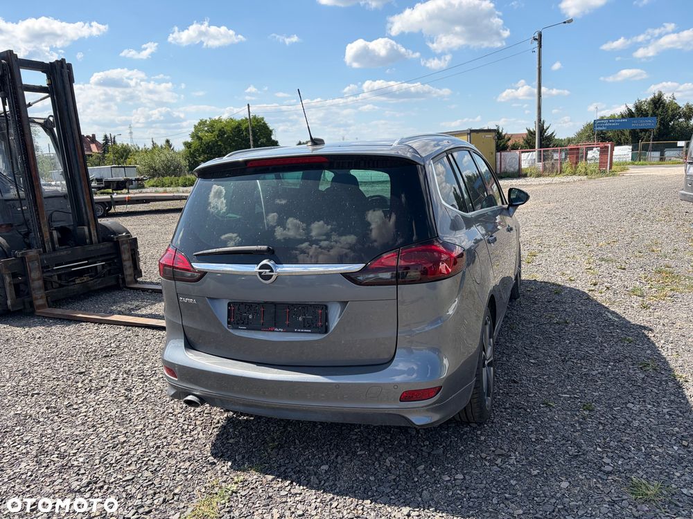 Opel Zafira Tourer 2.0 CDTI ecoFLEX Start/Stop Edition - 10
