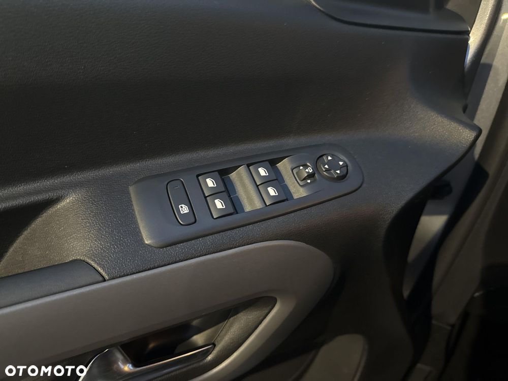 Toyota Proace City Verso 1.5 D-4D Family - 18