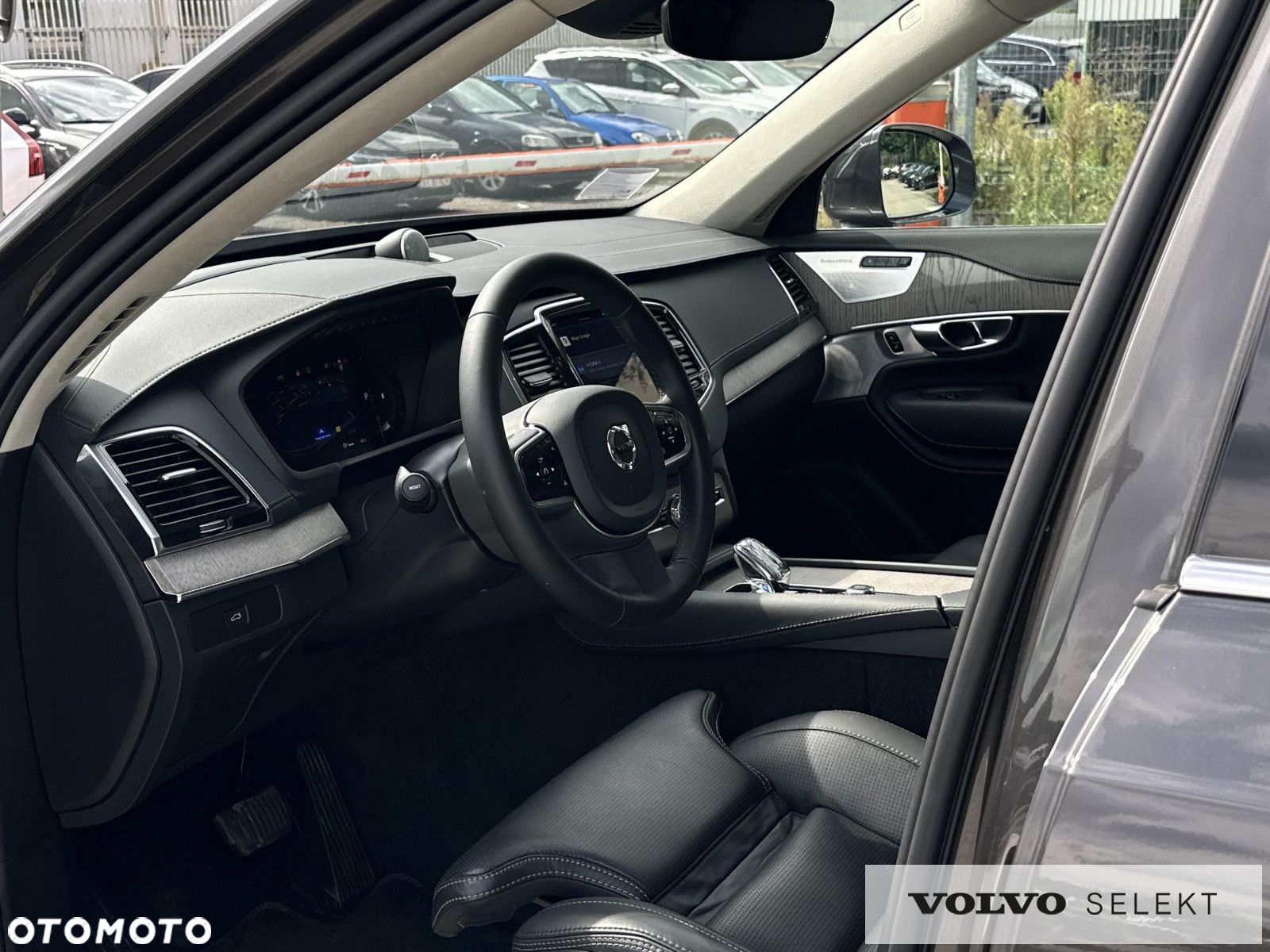 Volvo XC 90 - 10
