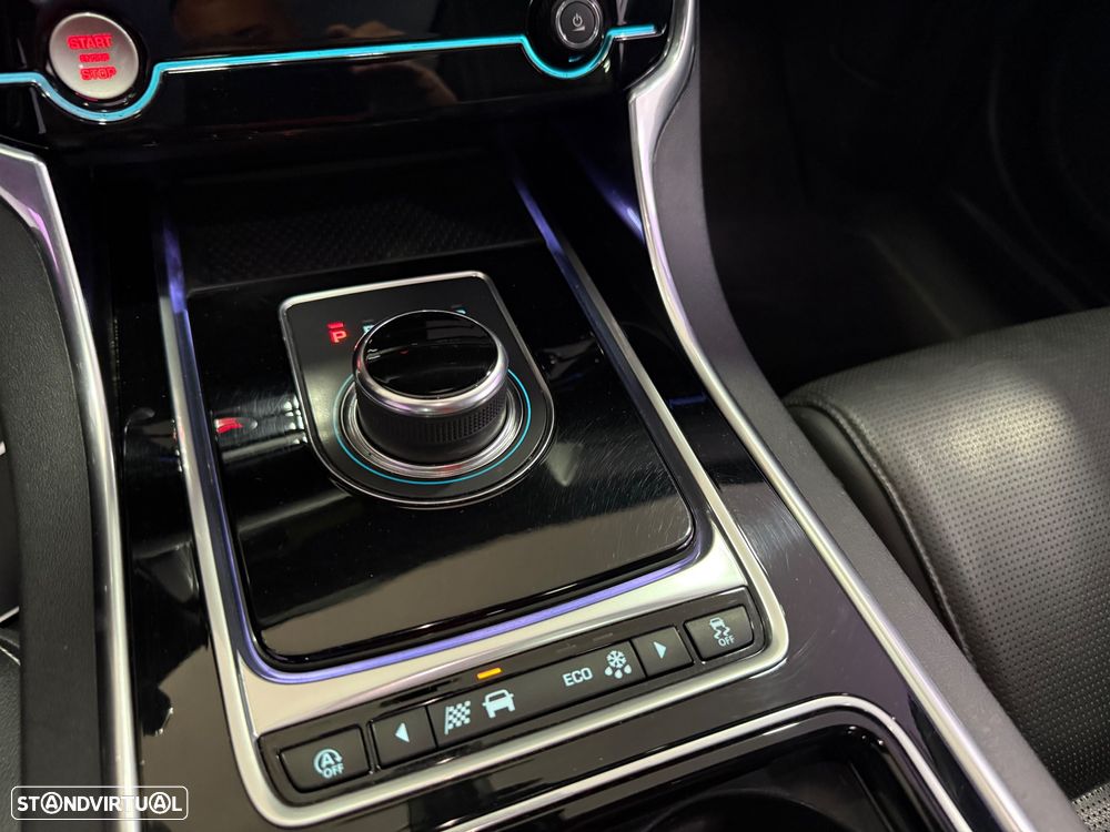 Jaguar XF Sportbrake 2.0 D R-Sport Aut. - 31