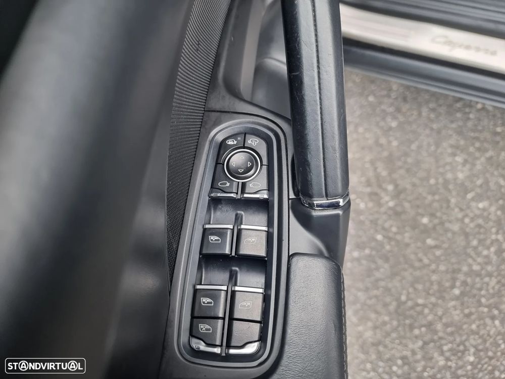 Porsche Cayenne Standard - 12