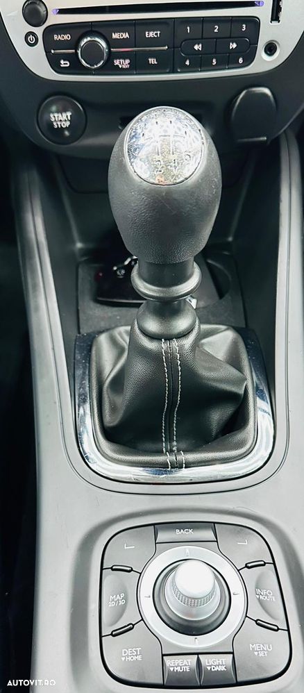 Renault Megane dCi 110 FAP LIMITED - 23