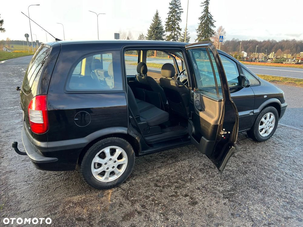 Opel Zafira 1.8 16V Elegance - 14