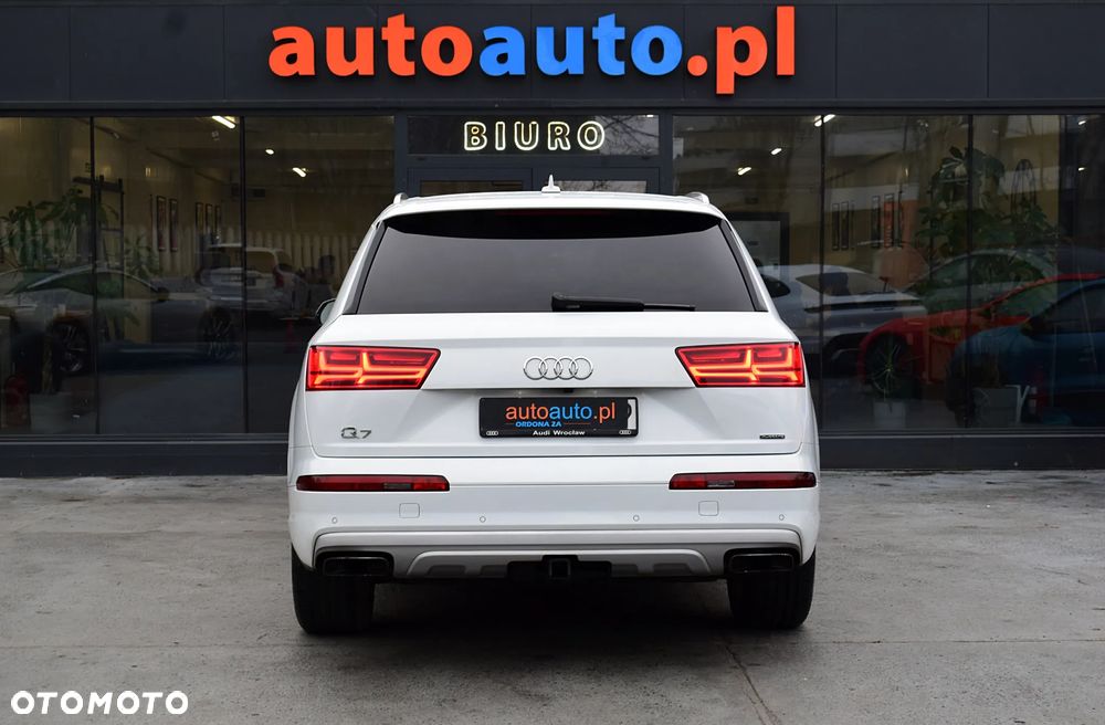 Audi Q7 3.0 TFSI Quattro Tiptronic - 36