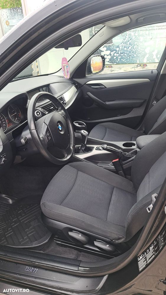 BMW X1 xDrive18d - 3