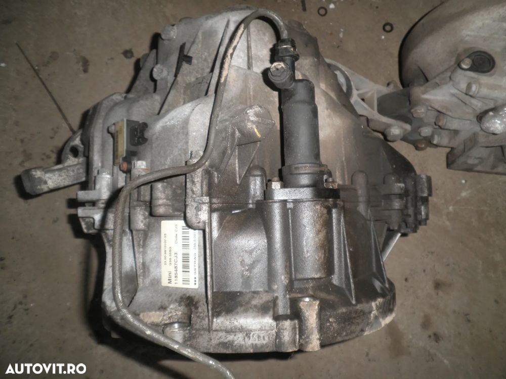 Cutie viteze Mini Countryman 1.6 B GS6-55BG 9810107 CJ3 1185487CJ3 - 2